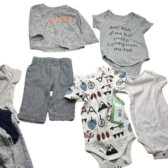 Baby Boy Clothing Bundle - 3 Months: Includes Rompers Onesies Play Suits & Pants - Picture 5 of 6